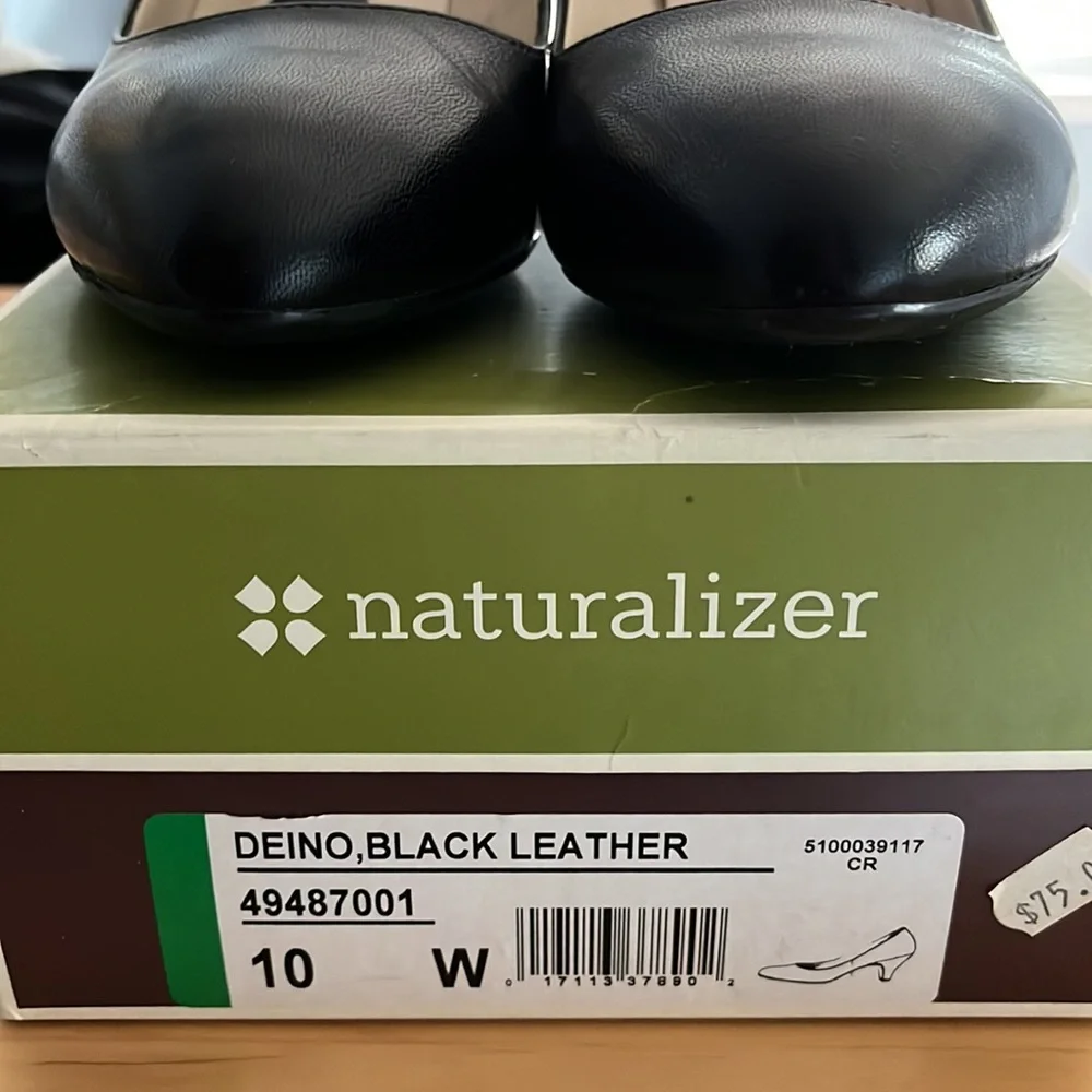Black Heels Size 10W *** ALL OFFERS CONSIDERED*** - Picture 10 of 12